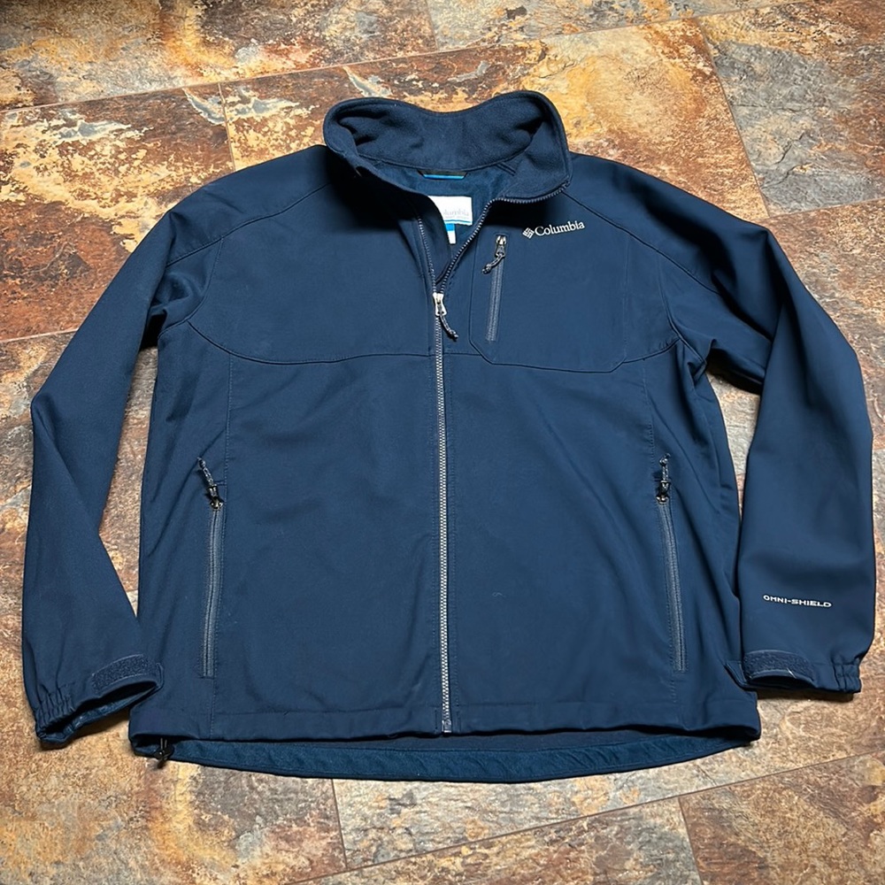 Navy Columbia Omni-Shield lightweight fleece lined jacket Velcro sleeve closures
